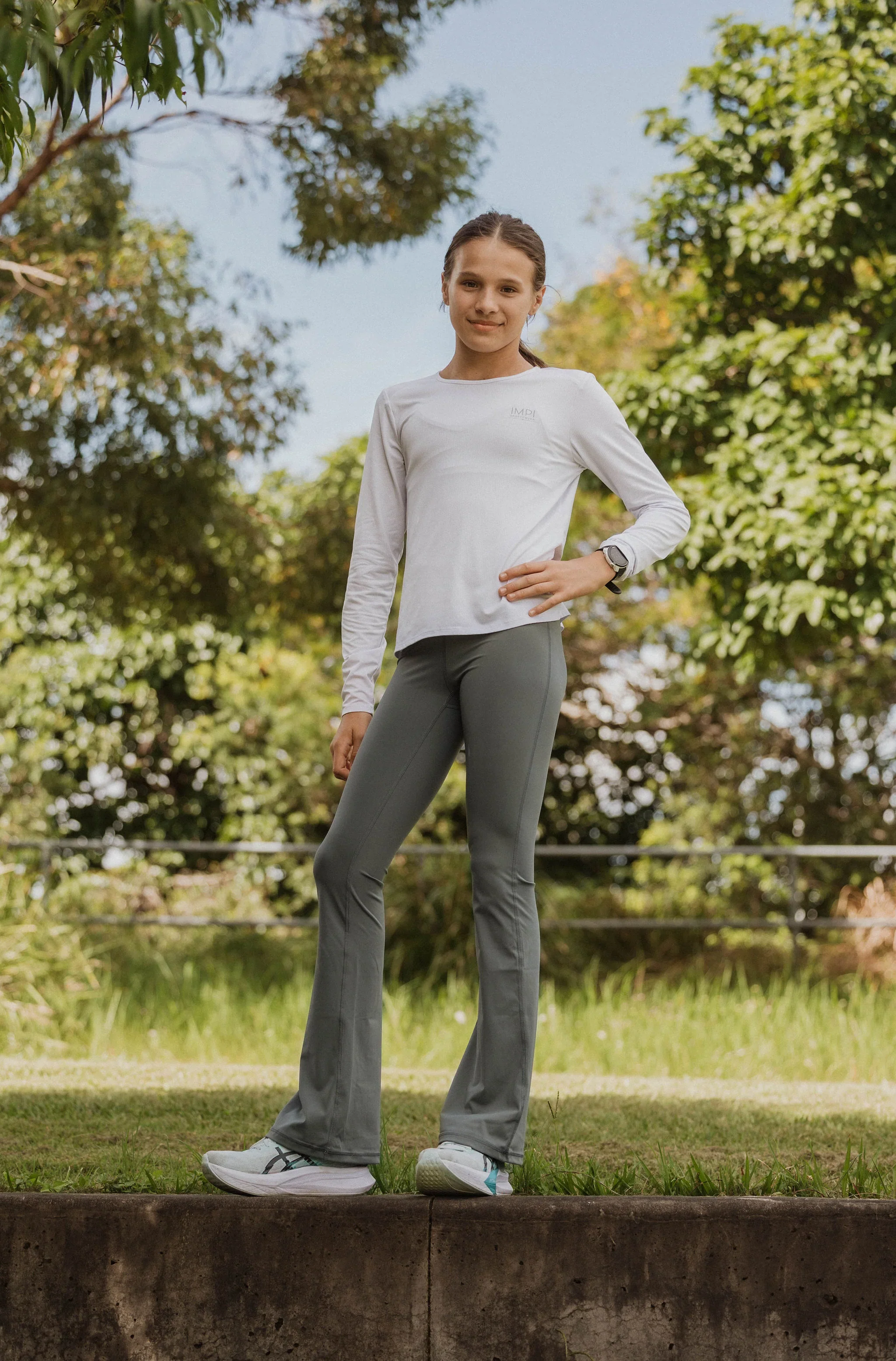IMPI Flared Leg Tights - Olive - Image 5