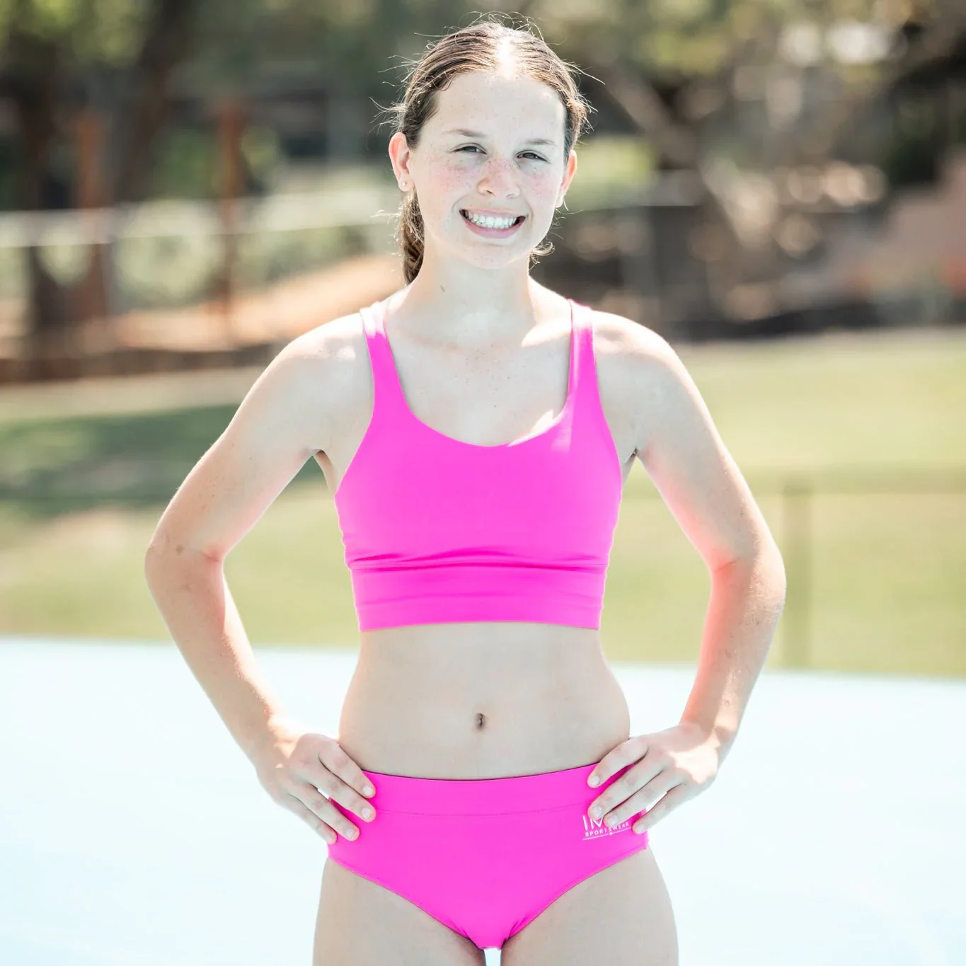 IMPI New Fit Longer Strappy Running Crop - Hot Pink - Image 13