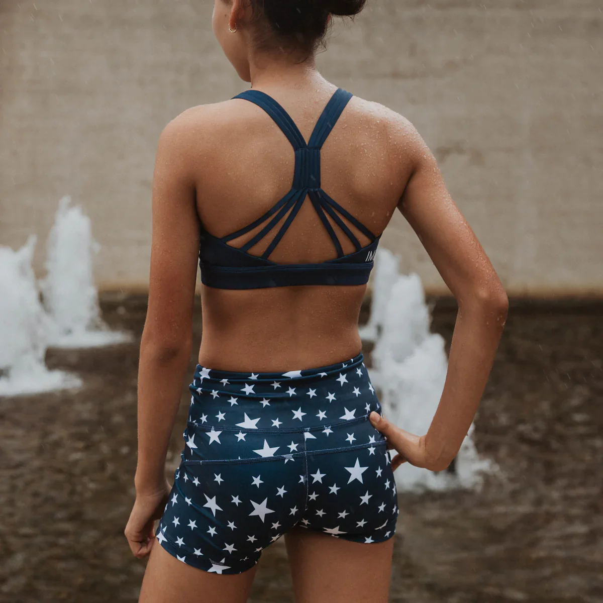 IMPI Running 6 Strap Bra Top - Navy - Image 5