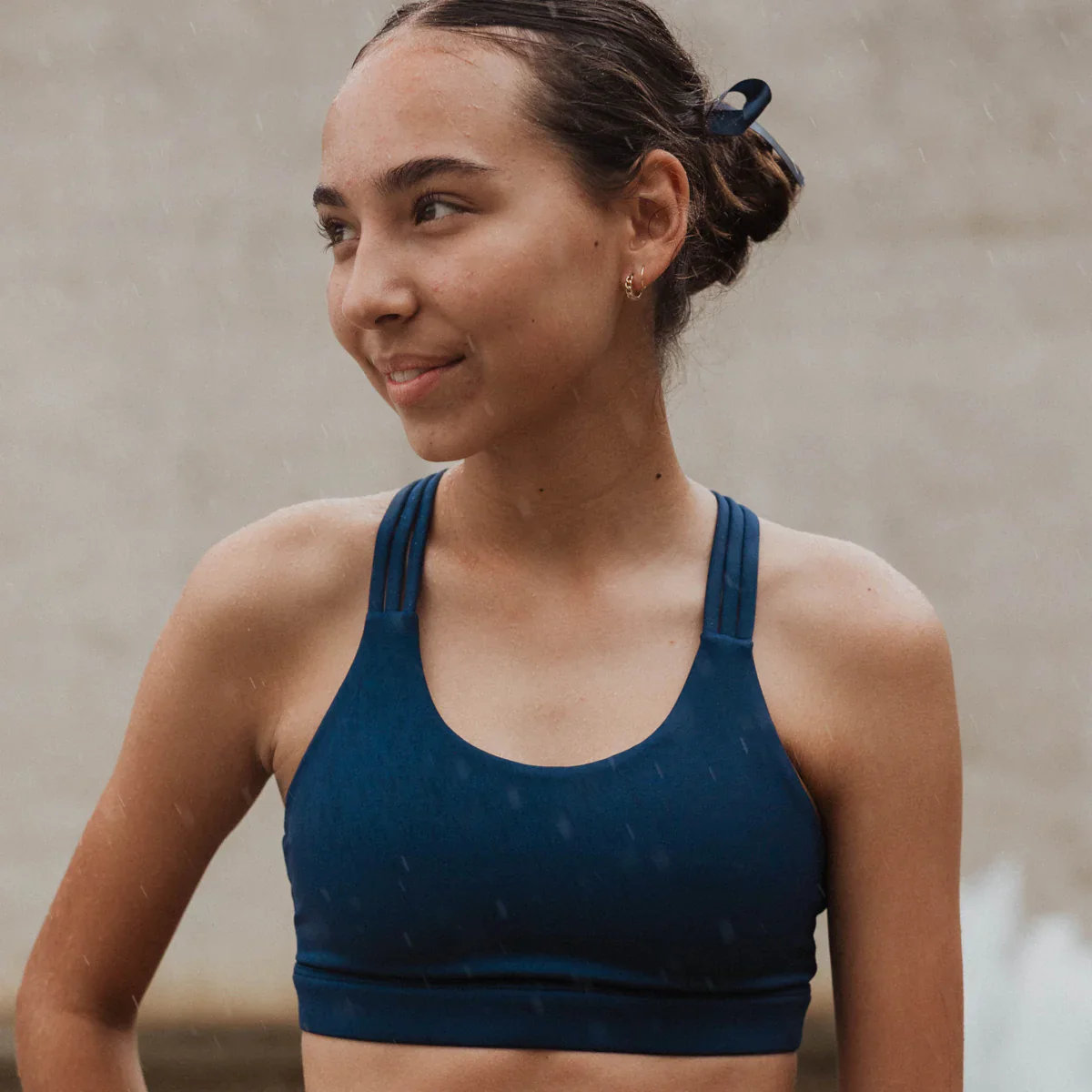 IMPI Running 6 Strap Bra Top - Navy - Image 7