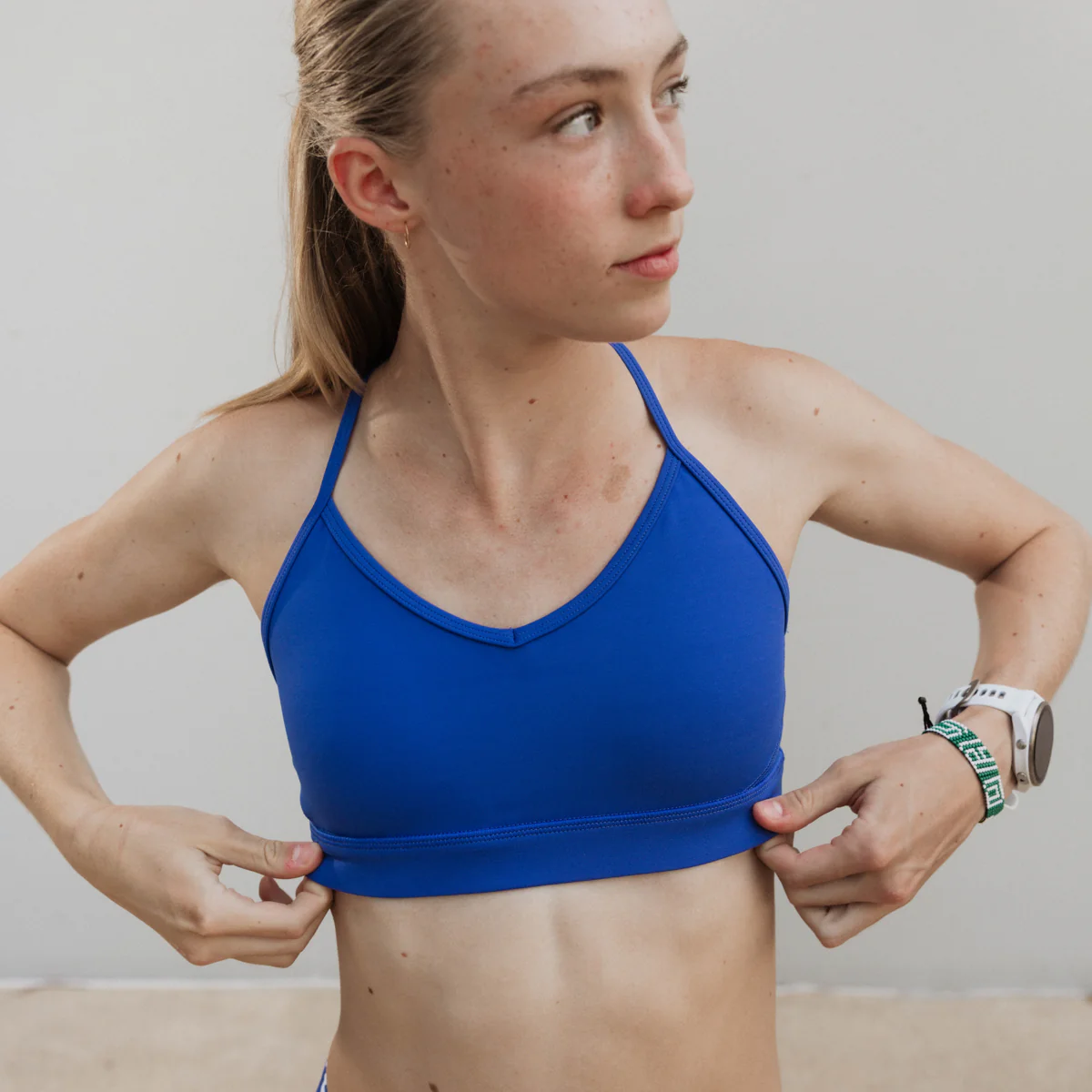 IMPI V-Neck Sports Crop - Cobalt - Image 3