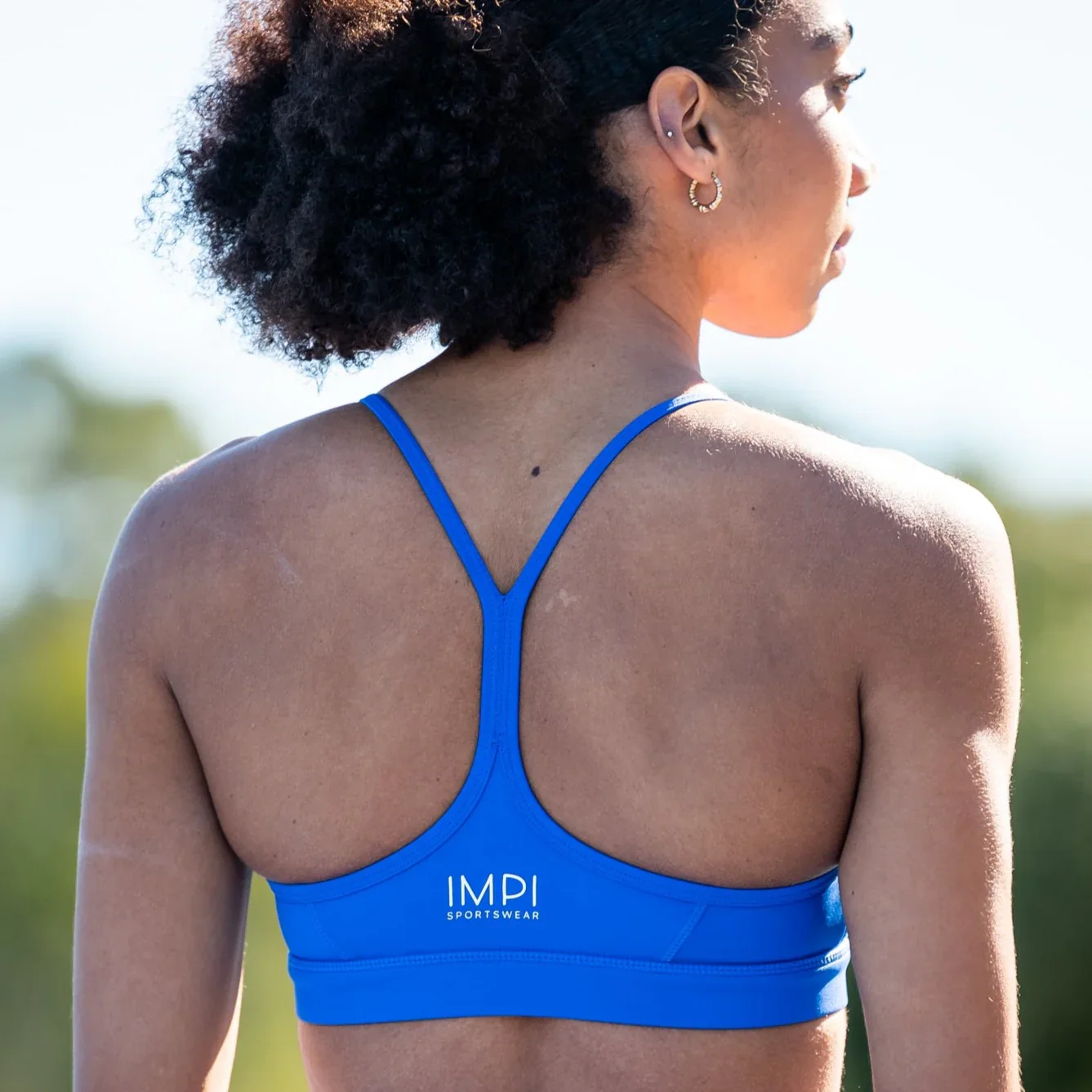 IMPI V-Neck Sports Crop - Cobalt - Image 6